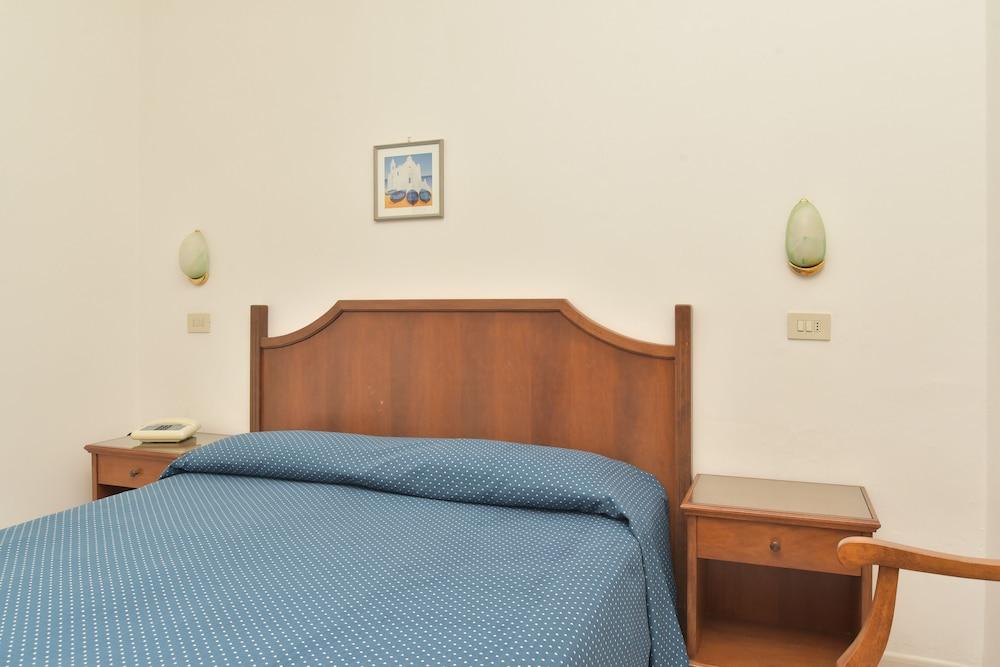 Hotel Maronti Barano d'Ischia ภายนอก รูปภาพ