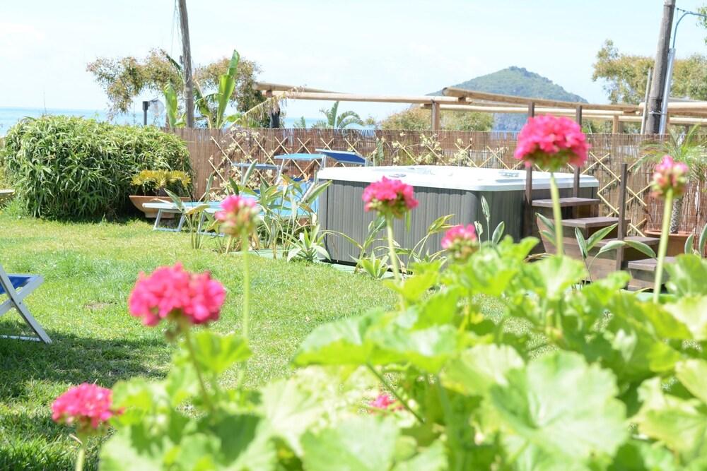 Hotel Maronti Barano d'Ischia ภายนอก รูปภาพ